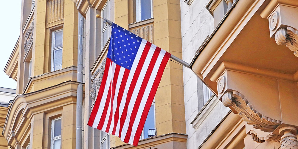 В Посольстве США в РФ предложили россиянам получать визу в других странах