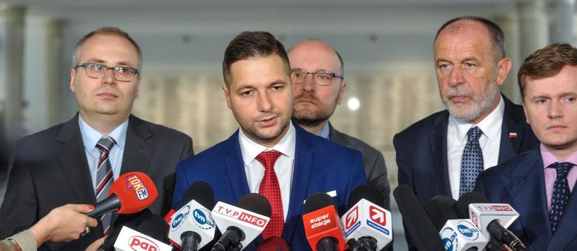 В Польше заявили о праве требовать репарации от России