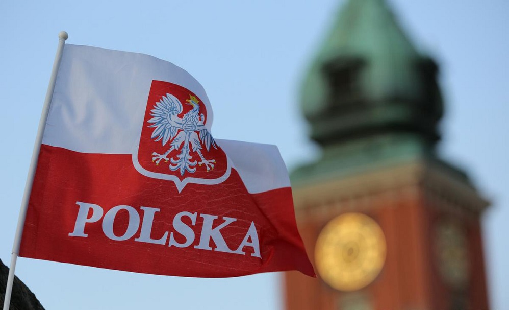 В Польше официально работают более 270 тысяч украинцев