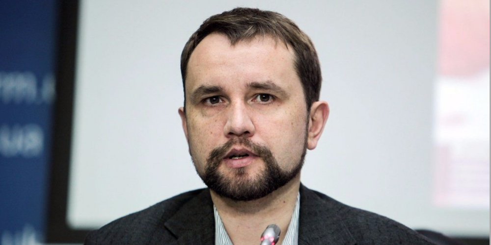 Вятрович обвинил Польшу в «варварстве» по отношению к украинским памятникам