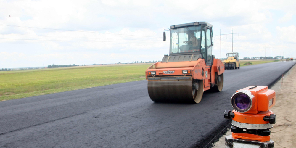СБУ: Компании из Одессы присвоили более 100 млн на строительстве и ремонте дорог