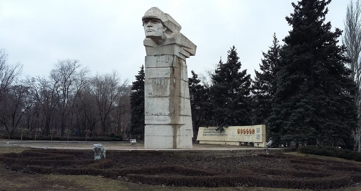 В Запорожье сдадут на вторсырье два «декоммунизированных» памятника