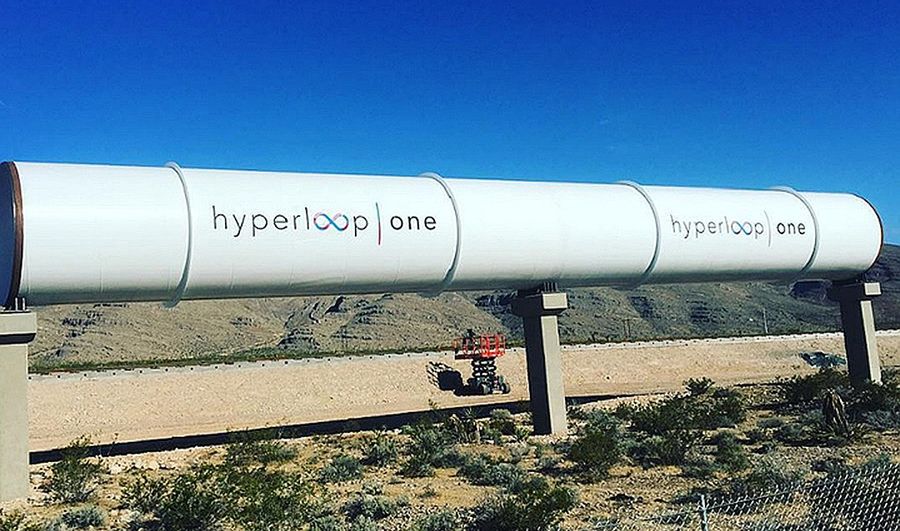 Омелян: в Днепре построят тестовую площадку Hyperloop