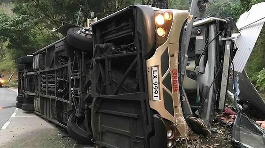 ДТП с автобусом в Гонконге: 19 погибших