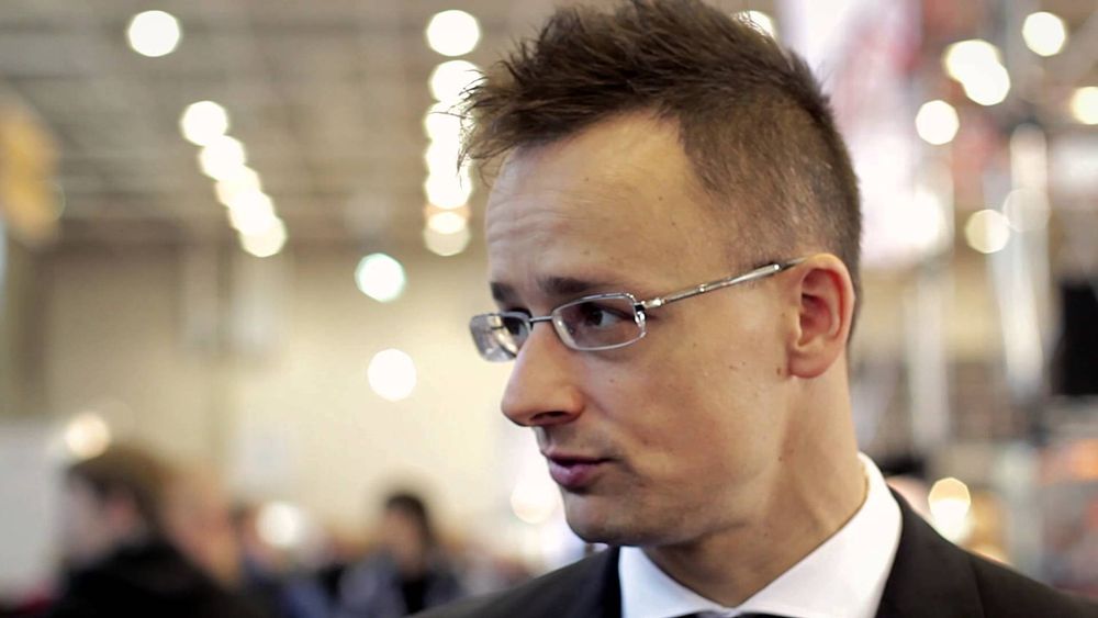 Глава МИД Венгрии обвинил Украину в «международной кампании лжи»