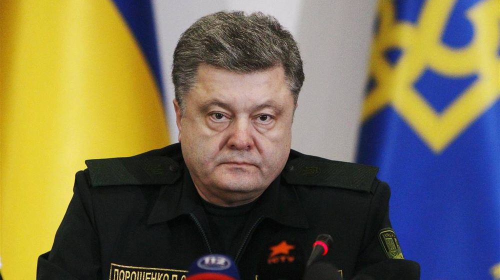 Порошенко подписал указ о дополнительных мерах по противодействию информагрессии РФ