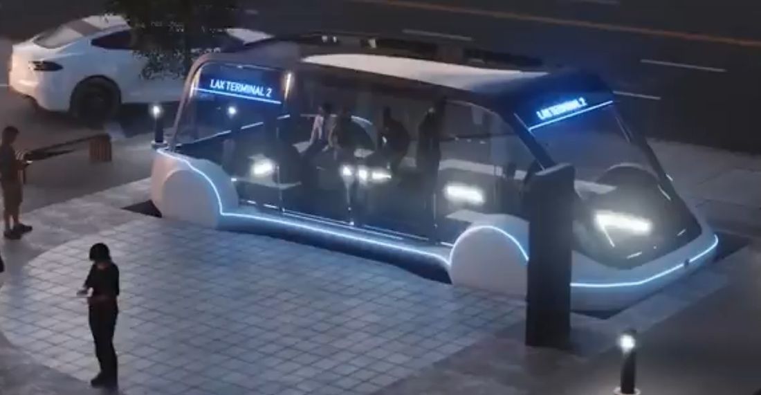 Видео: Маск показал электробусы будущего