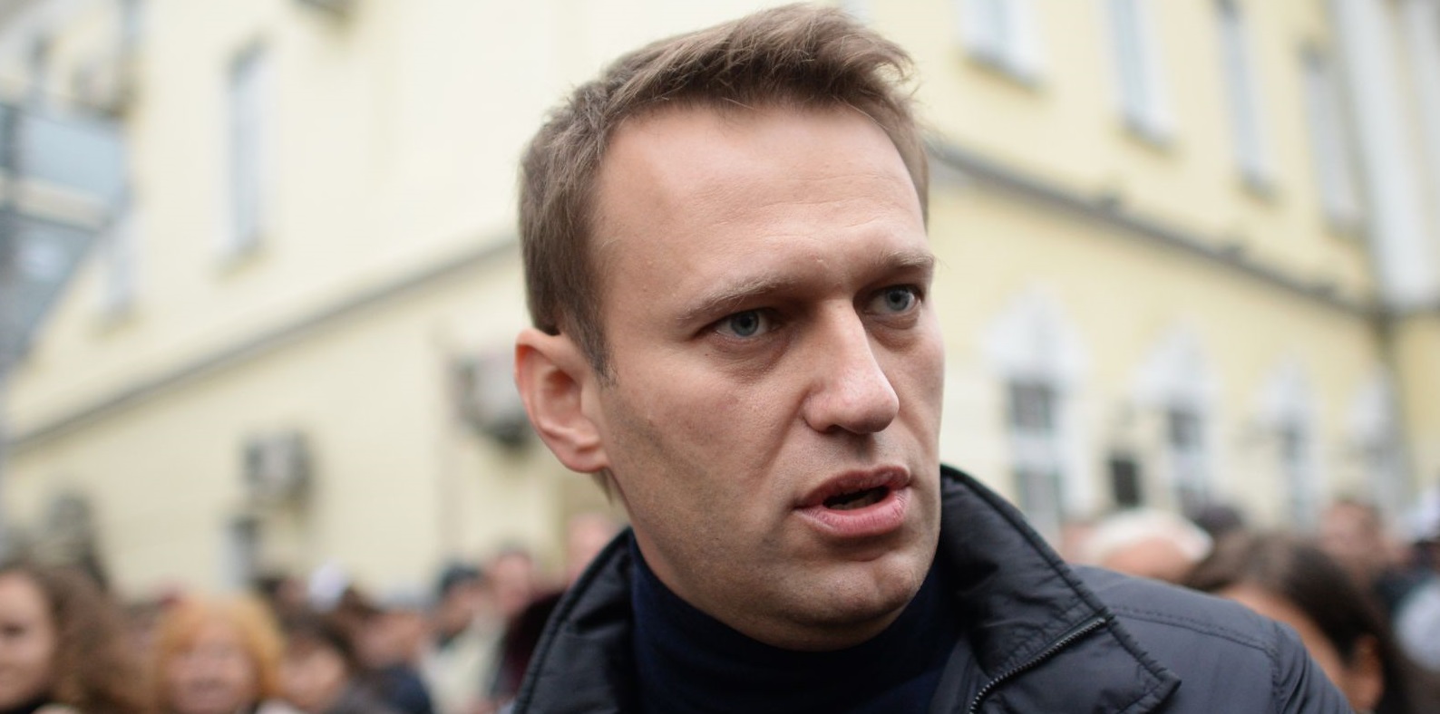 Навальный объявил о проведении акций перед инаугурацией Путина
