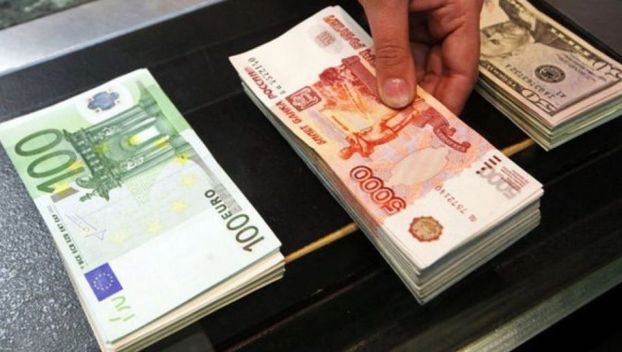 Курс евро превысил 76 рублей