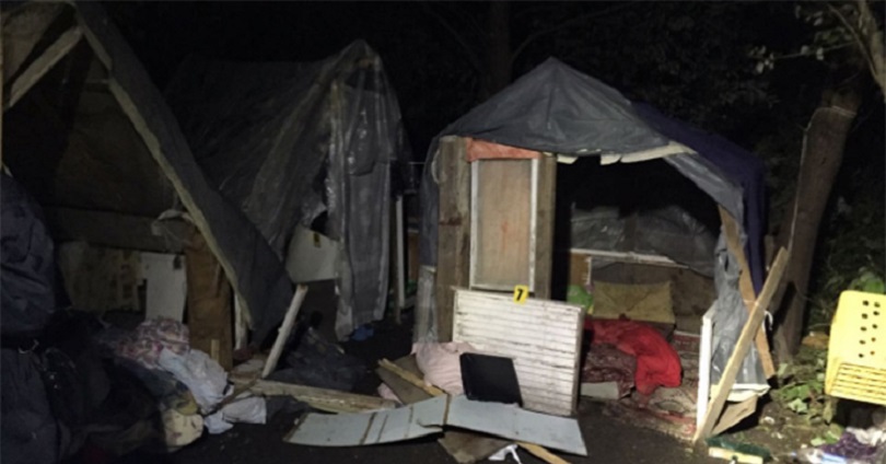 Участникам нападения на лагерь ромов объявили о подозрении