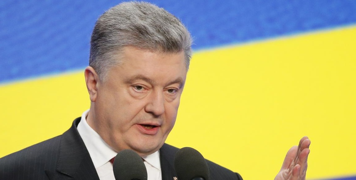 Порошенко: ЕС ввел санкции против шестерых причастных к строительству Крымского моста