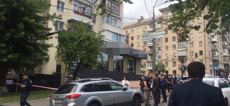 В центре Киева произошла стрельба, есть раненый