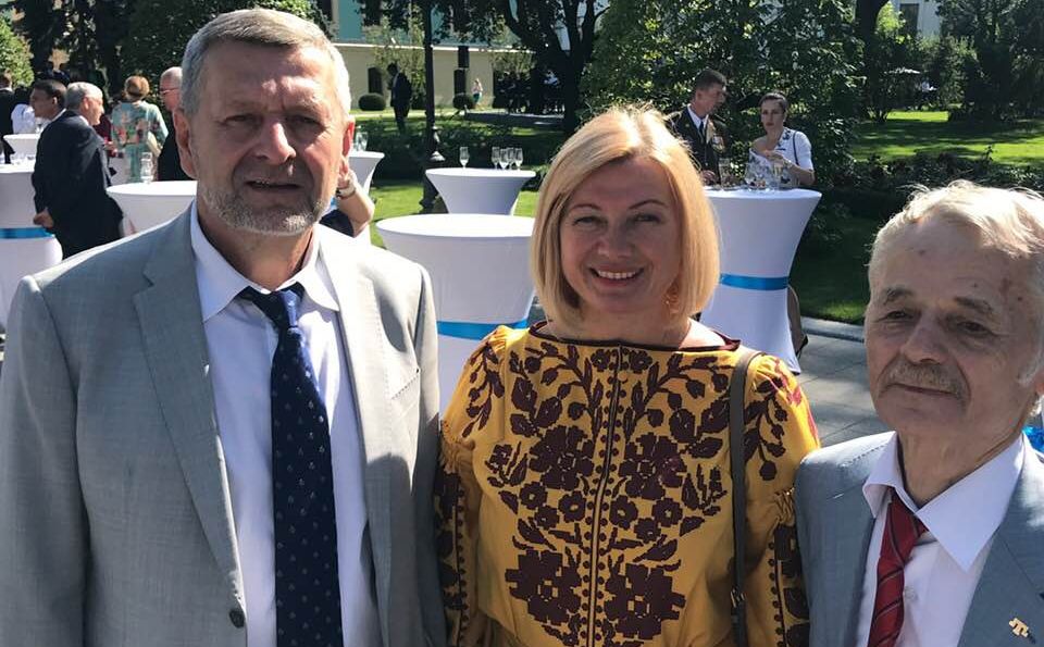 Геращенко рассказала о закрытом приеме у Порошенко