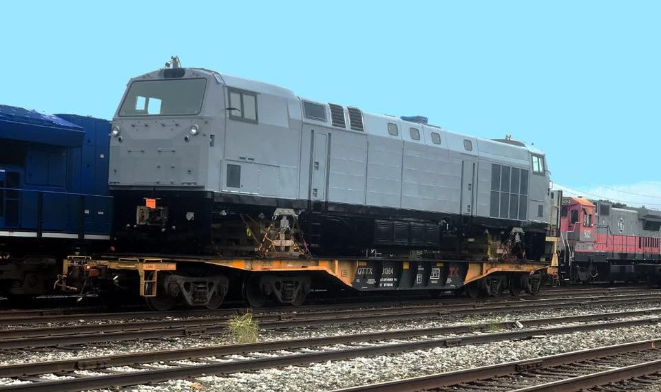 General Electric отправил для Укрзализныци первый локомотив