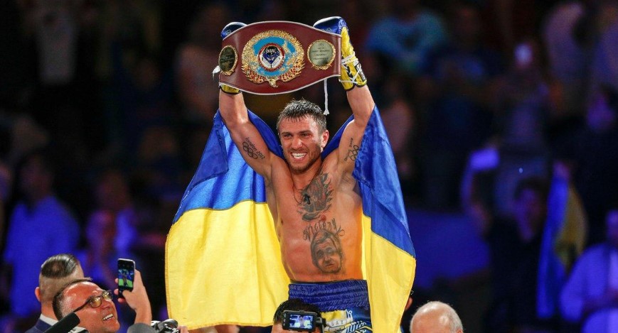 Ломаченко вновь назвали лучшим боксером мира вне весовой категории