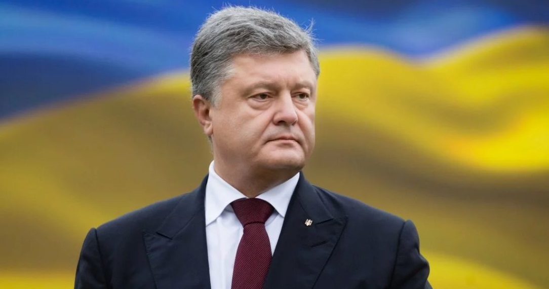 Порошенко приказал вести ответный огонь на Донбассе «всеми средствами»