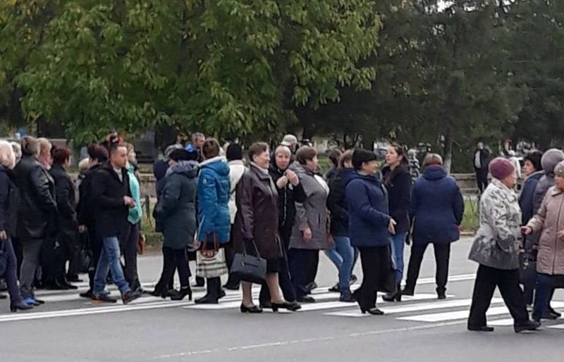 В Николаевской области медики перекрыли трассу