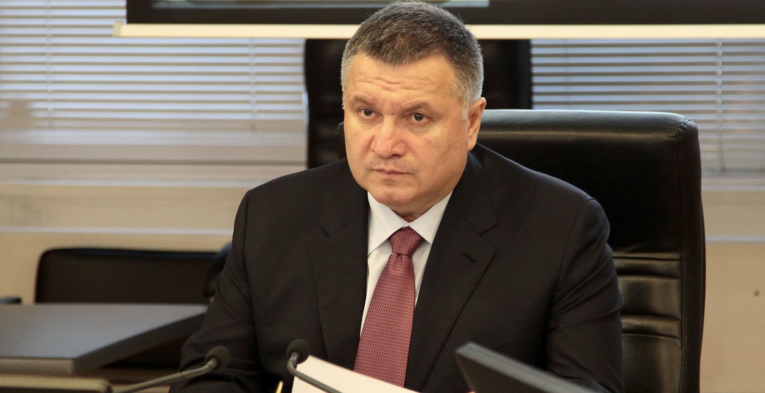Аваков пообещал не допустить преступлений на религиозной почве