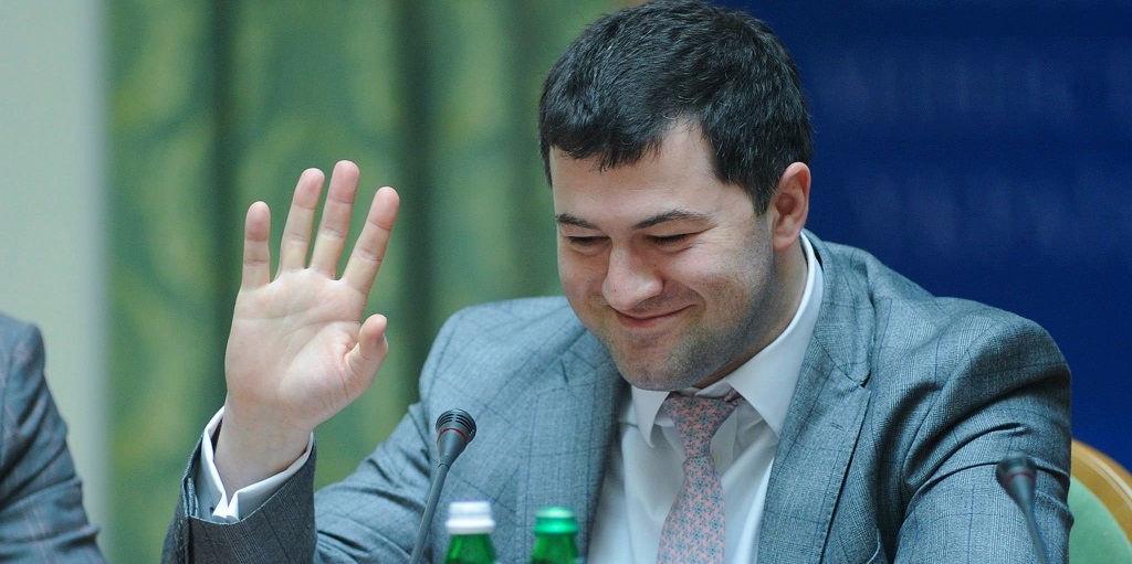 Насиров восстановлен в должности главы фискальной службы — СМИ
