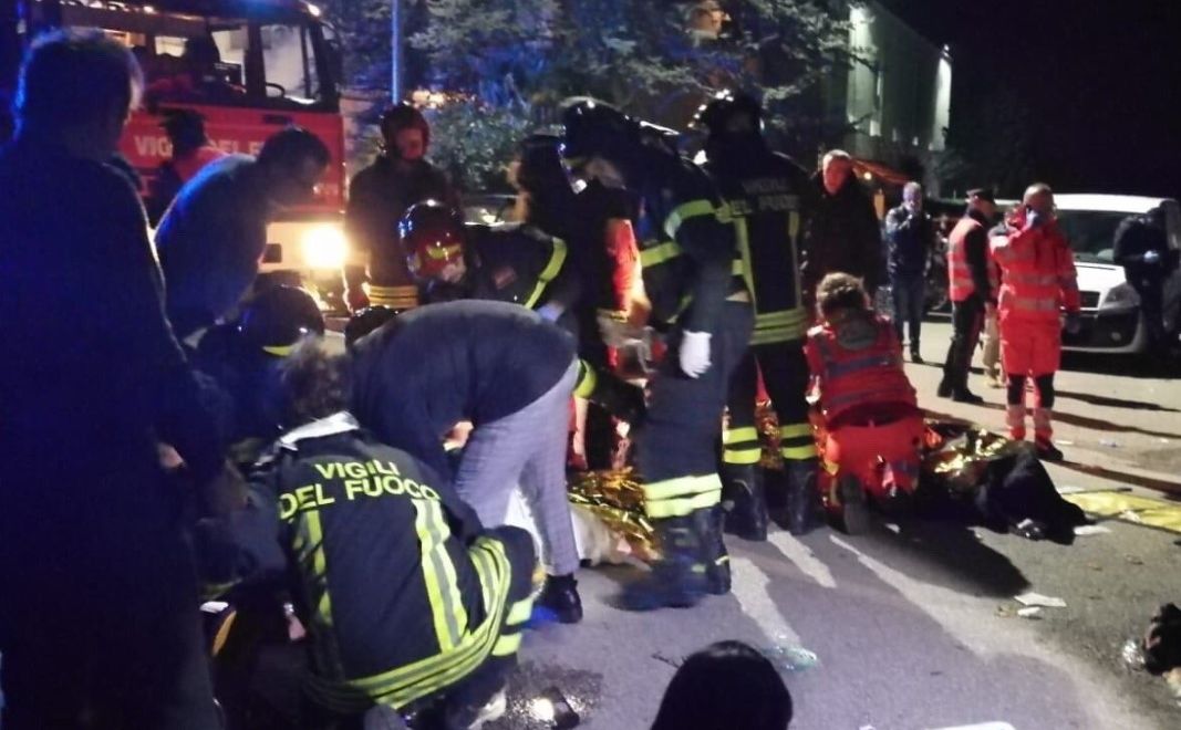 В Италии из-за давки в ночном клубе погибли 6 человек