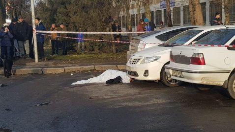 В Николаеве возле суда застрелили семейную пару