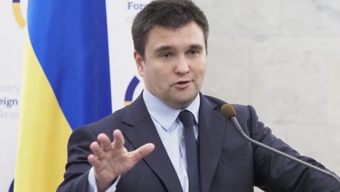 Климкин объяснил закрытие участков для голосования в России
