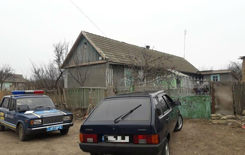 В частном доме под Одессой нашли четыре трупа