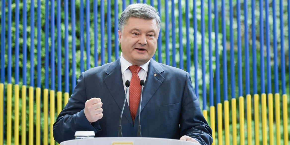 Порошенко насчитал 2 млн «безвизовых» украинцев, у ГПСУ в июне было 555 тыс