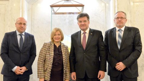 Украина потребует создать пункт мониторинга ОБСЕ в Керчи