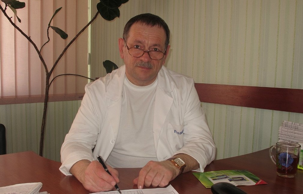 Порошенко присвоил отцу Гандзюк звание «Заслуженный врач Украины»