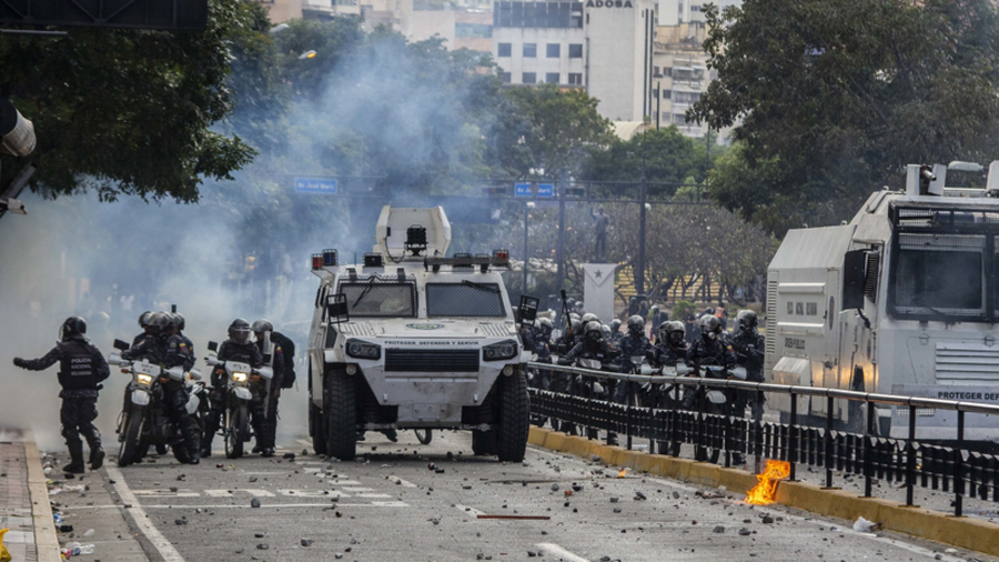 Мадуро заявил, что верит в преданность венесуэльских военных