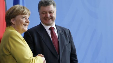 Порошенко провел переговоры с Меркель