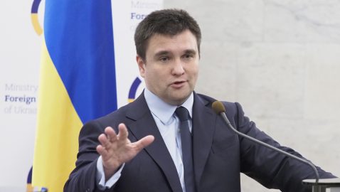 Климкин заверил, что ЕС не отменит безвиз для Украины