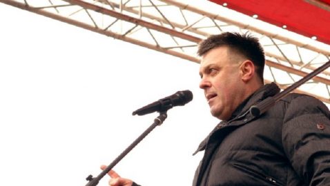 Националисты провели на Майдане вече против подкупа избирателей