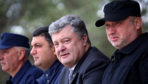 Суд не поддержал открытие дела о захвате власти Порошенко и Турчиновым в ноябре 2018-го