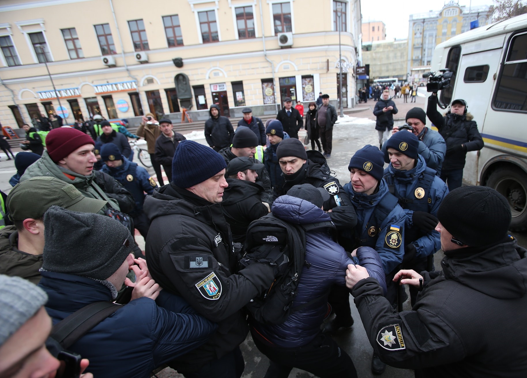 Киевская судья пожаловалась на давление со стороны С14