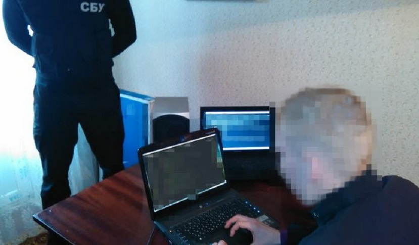 СБУ: Хакеры атаковали компьютеры госучреждений, чтобы помешать выборам
