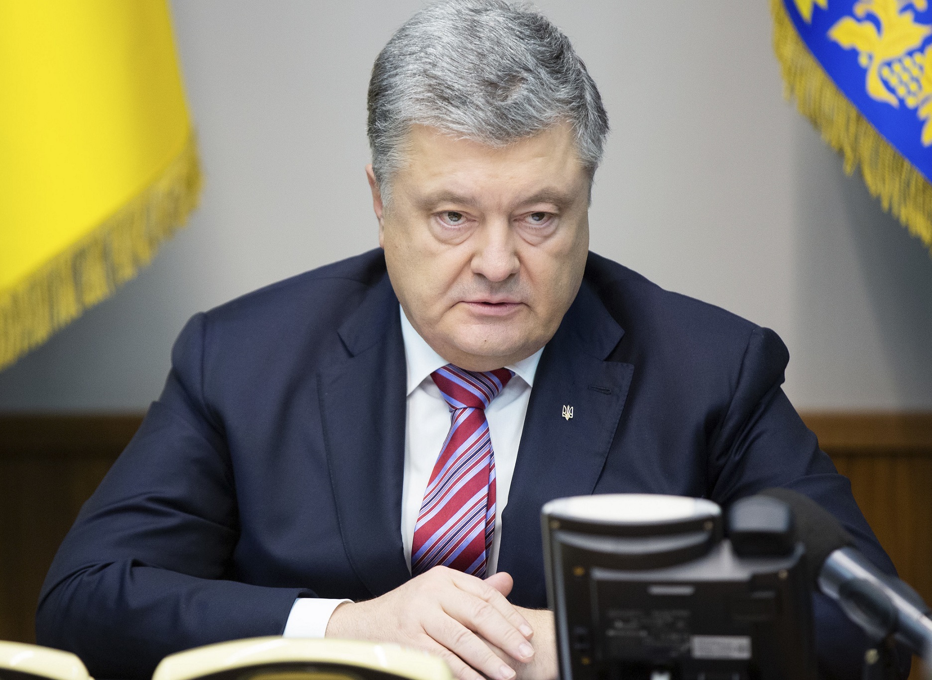 Порошенко подает в суд на 1+1