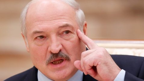 Лукашенко: Беларусь и РФ не допустят размещения ракет в Украине