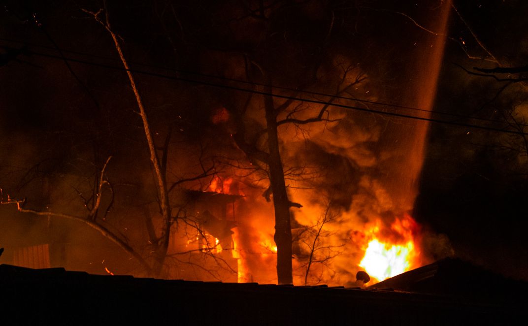 Под Киевом горели склады с военной экипировкой