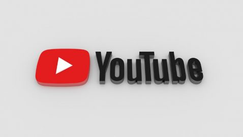 YouTube удалил последние выпуски программ Дудя и Парфенова