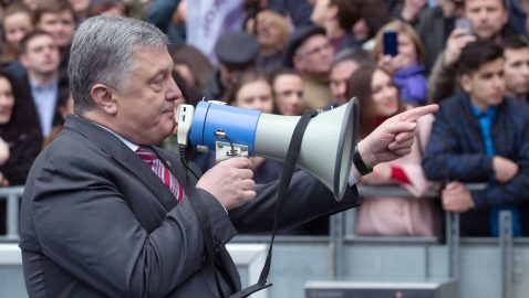 Зеленский не придет на ICTV для дебатов с Порошенко