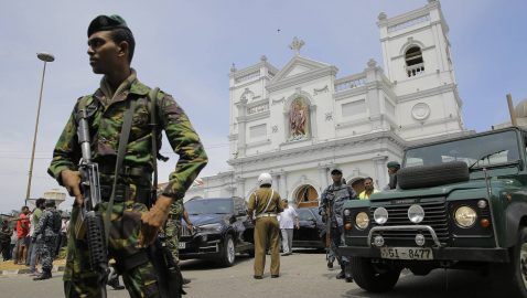 Число жертв терактов на Шри-Ланке достигло 290 человек