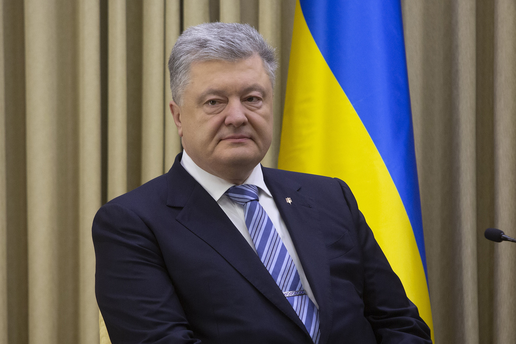 Порошенко заявил, что получил компенсацию от ВВС