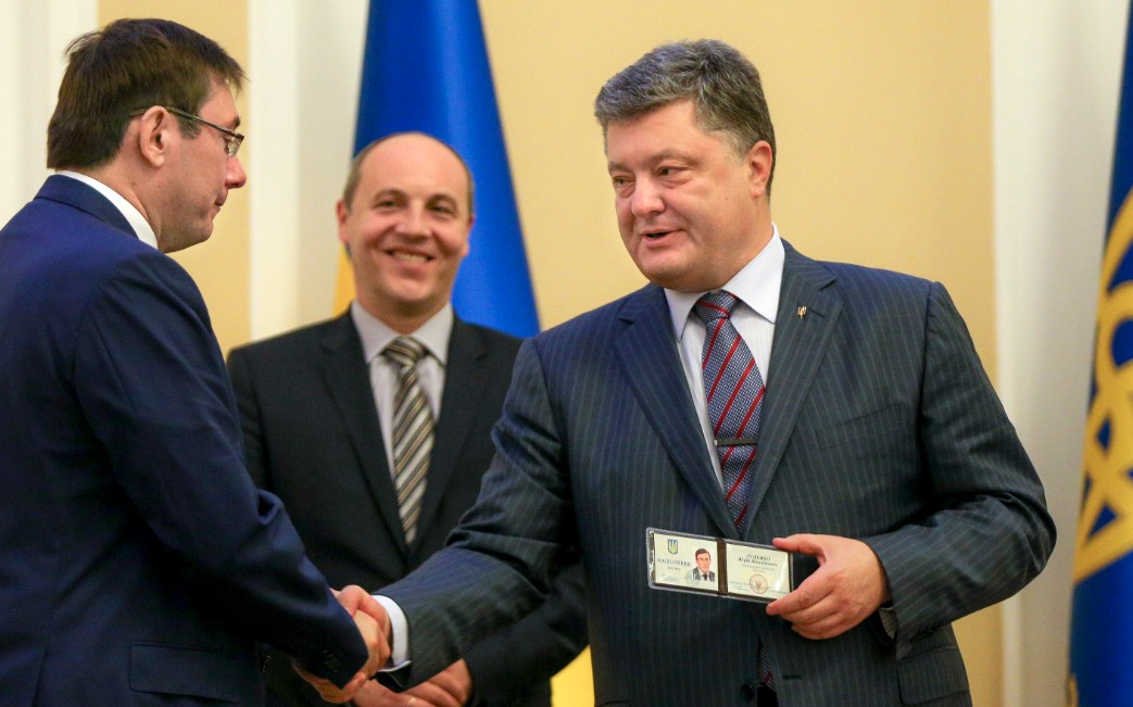 ОБСЕ критикует Луценко за поддержку Порошенко на выборах