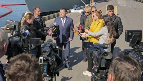 Полторак: заход в порт Одессы кораблей НАТО – сигнал поддержки Украины