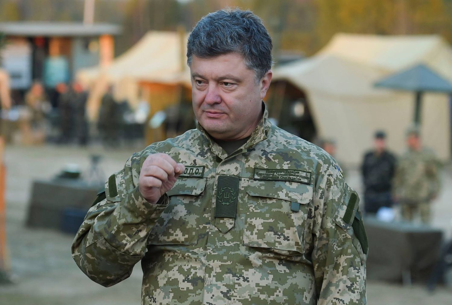 Порошенко пожелал «казацкого здоровья» генерал-майору Ковальчуку