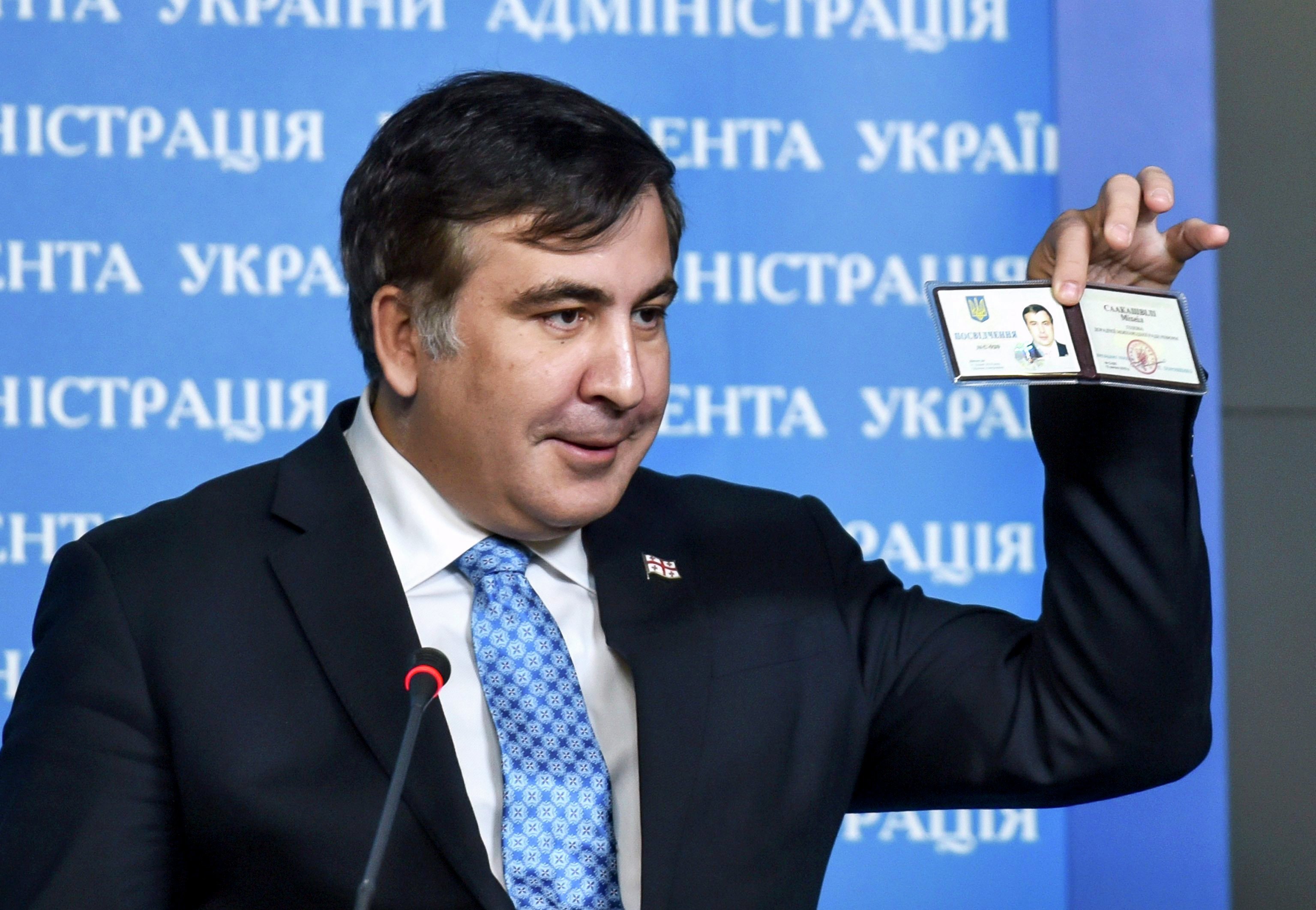 Зеленский вернул Саакашвили украинское гражданство
