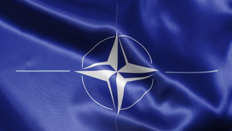 В НАТО обещают расширить военную поддержку Украины