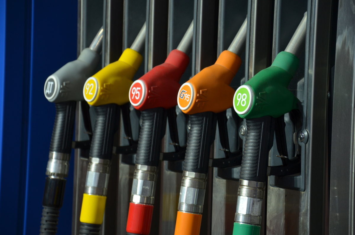 Украинцев предупредили о возможном росте цен на бензин